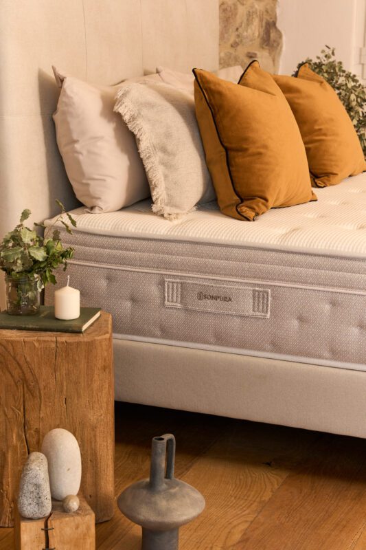 Rebajas 69 Masia Gaudi2 2024.06.03 Sonpura Hogar Gaudi 180 5652 Esencia Grafica edit