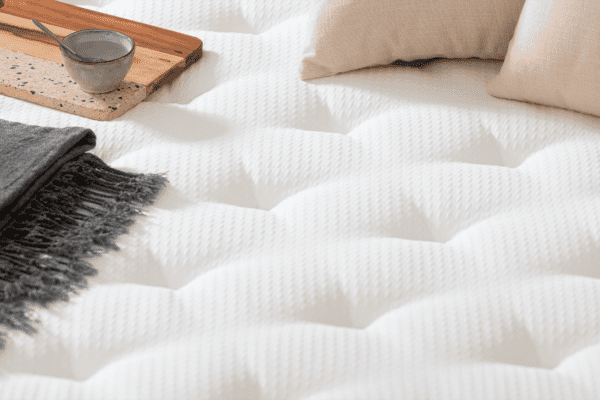 TITAN16 1990 31 Titan Atrezzo