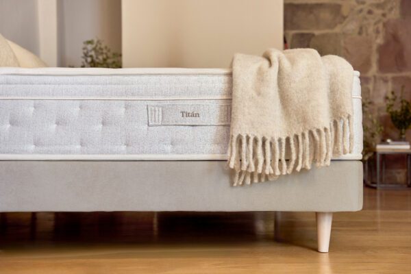 Pack Sonpura Temple Titán (Cama+Colchón) 6 Temple Titan5 2024.06.03 Sonpura Hogar Titan 180 5545 Esencia Grafica V2