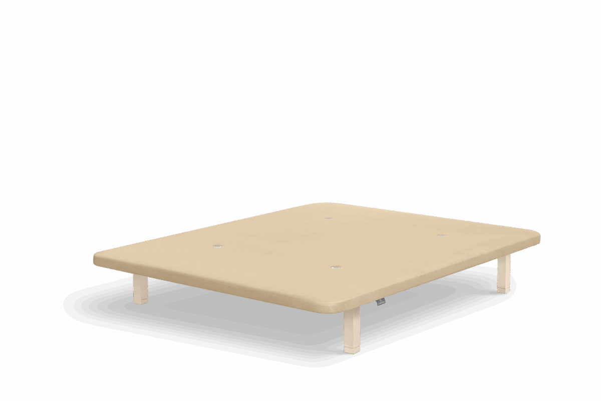 Base tapizada de cama beige con patas